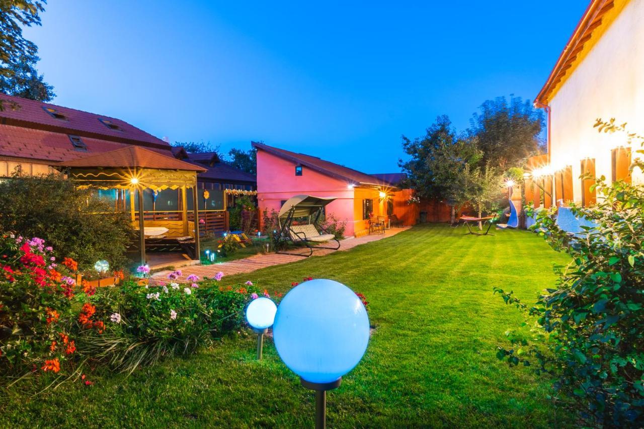Sunset Cottage Брашов Экстерьер фото