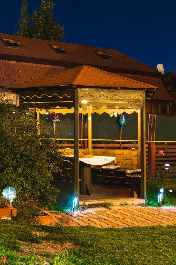 Sunset Cottage Брашов Экстерьер фото